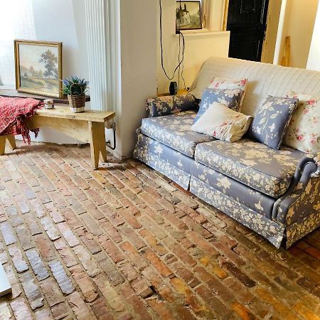 The Beehive, Ground Floor Apartment In Norfolk, No Shared Amenities Downham Market Exterior foto